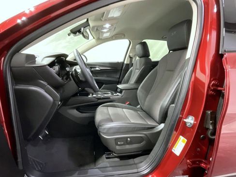 Used 2023 Buick Envision Preferred w/ Sport Touring Package image 10