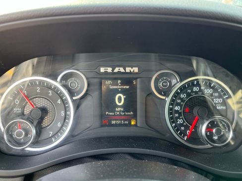 Used 2024 RAM 2500 Big Horn image 12