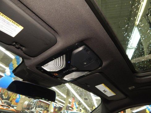 Used 2025 BMW X6 xDrive40i image 26