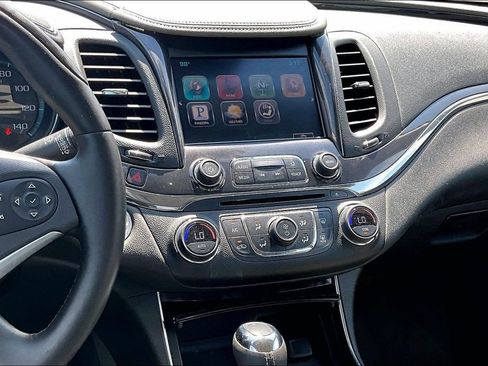 Used 2014 Chevrolet Impala LTZ FWD image 8