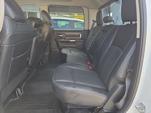 Used 2018 RAM 2500 Laramie w/ Cold Weather Group image 15