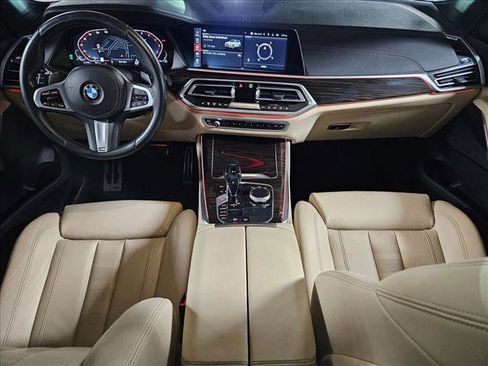 Used 2021 BMW X5 xDrive40i w/ M Sport Package image 19