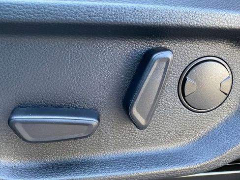 New 2025 Ford Ranger Raptor image 38