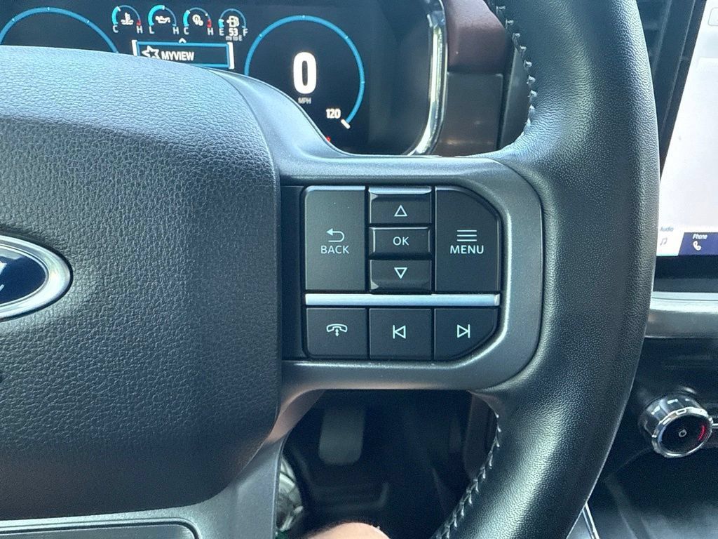 Used 2022 Ford F150 Lariat w/ Equipment Group 502A High AWD/4WD image 27
