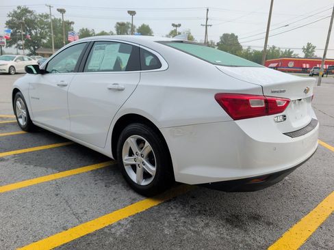 Used 2024 Chevrolet Malibu LT FWD image 5
