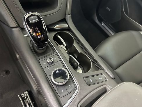 Used 2023 Cadillac XT5 Luxury FWD image 19