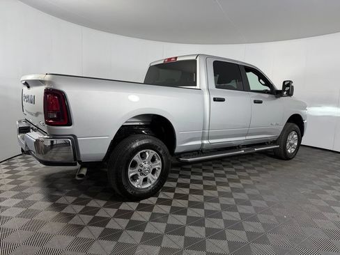 Certified 2026 RAM 2500 Big Horn AWD/4WD image 7