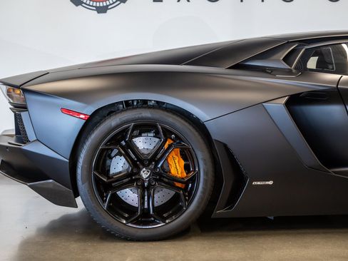 Used 2012 Lamborghini Aventador LP 700-4 AWD/4WD image 13