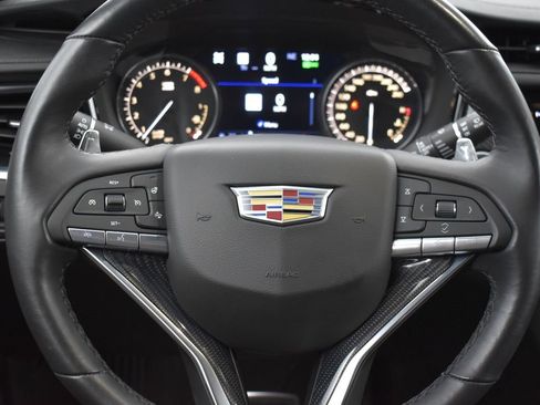Used 2024 Cadillac XT6 Sport image 15