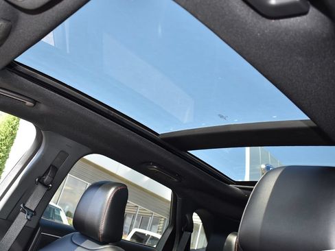 Used 2024 Ford Edge ST-Line AWD/4WD image 7
