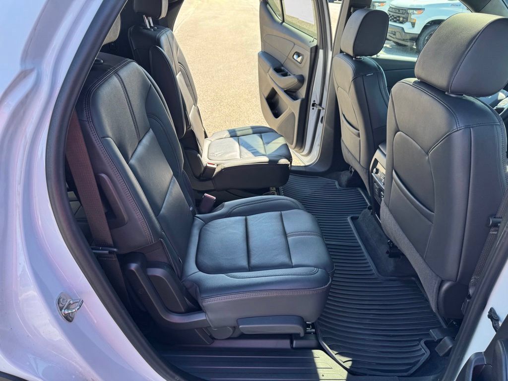 Certified 2023 Chevrolet Traverse RS AWD/4WD image 25