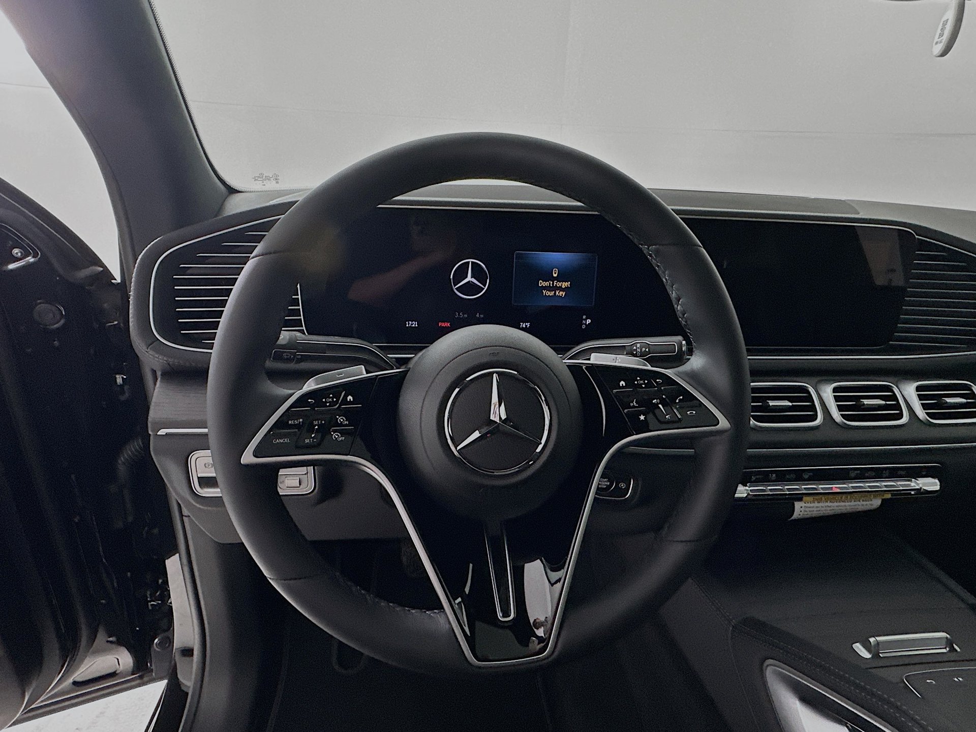 New 2026 Mercedes-Benz GLE 450 4MATIC Coupe image 12
