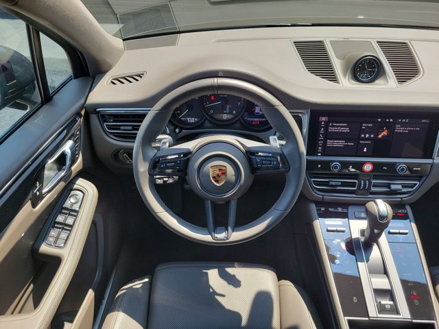 Certified 2026 Porsche Macan Turbo AWD/4WD image 17