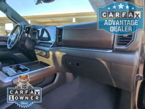 Used 2024 Chevrolet Silverado 2500 High Country w/ High Country Premium Package image 28