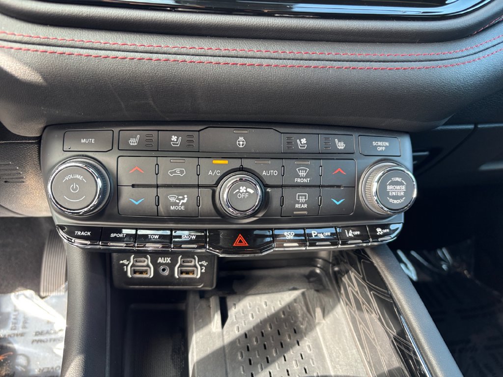 Used 2026 Dodge Durango GT AWD/4WD image 21