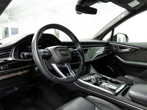Used 2021 Audi Q7 3.0T Prestige AWD/4WD image 27
