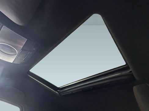 Used 2019 Mercedes-Benz G 550 image 13