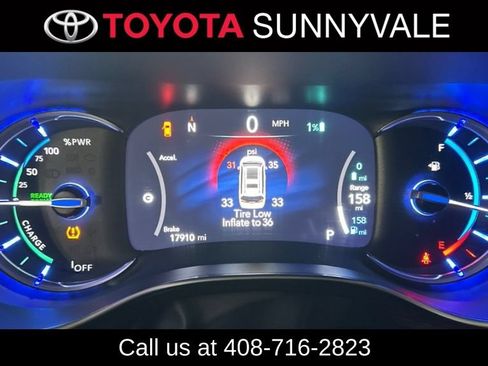 Used 2022 Chrysler Pacifica Pinnacle FWD image 3