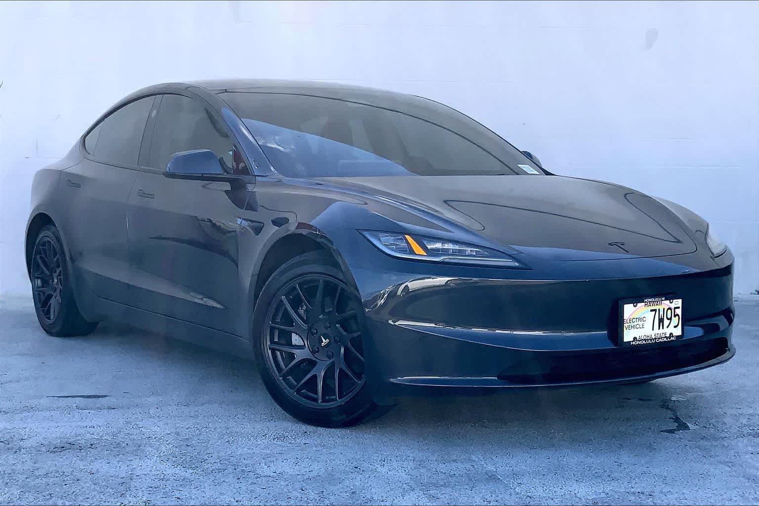 Used 2024 Tesla Model 3 Standard Range RWD image 21