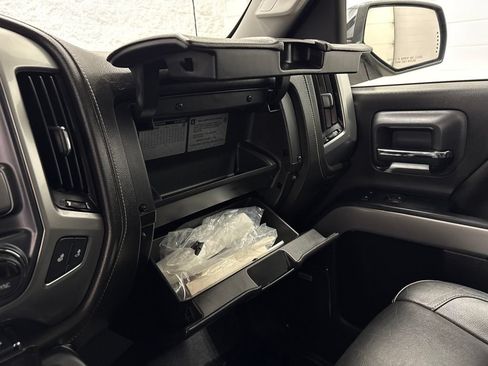 Used 2018 Chevrolet Silverado 1500 LTZ Z71 w/ LTZ Plus Package AWD/4WD image 26