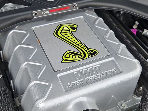 Used 2020 Ford Mustang Shelby GT500 w/ Technology Package RWD image 35