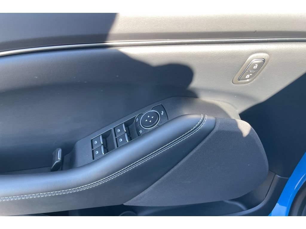 Used 2023 Ford Mustang Mach-E Select RWD image 11