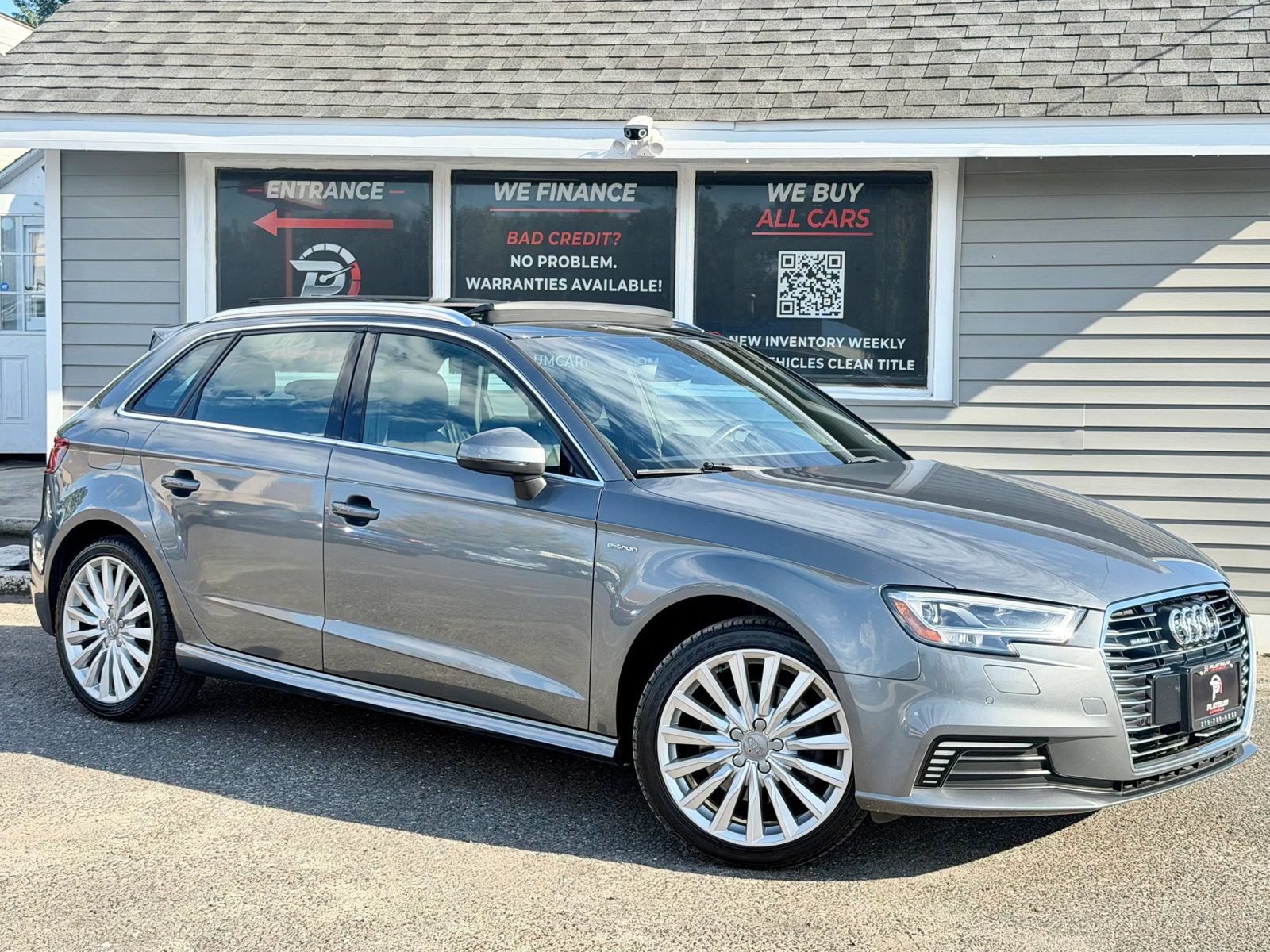 Used 2017 Audi A3 e-tron Premium Plus w/ Technology Package FWD image 15