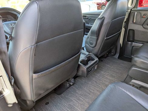 Used 2021 Honda Odyssey EX-L image 18