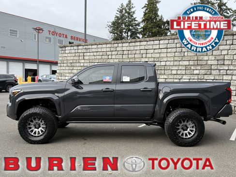 New 2025 Toyota Tacoma SR5 image 2