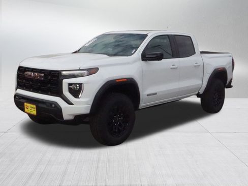 New 2026 GMC Canyon Elevation w/ Convenience Package image 3