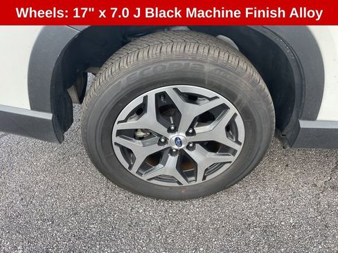 Used 2024 Subaru Forester Premium image 12