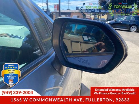 Used 2020 Toyota Corolla LE w/ Carpet Mat Package (TMS) image 18