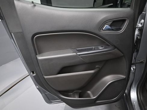 Used 2021 Chevrolet Colorado LT w/ Safety Package AWD/4WD image 32
