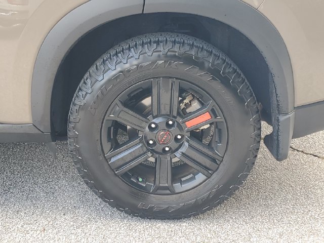 Certified 2026 Nissan Rogue SV AWD/4WD image 33
