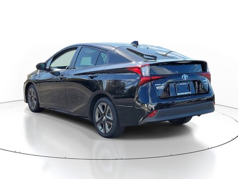 Used 2022 Toyota Prius Limited image 4