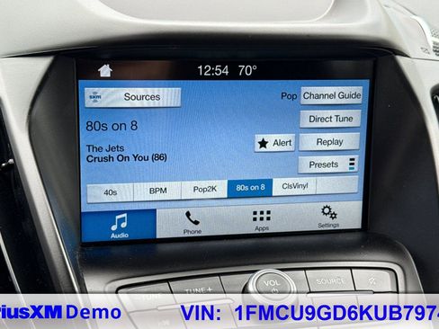 Used 2019 Ford Escape SE image 37