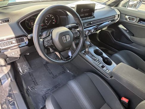 Certified 2025 Honda Civic Sport image 17