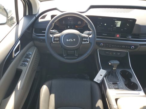 New 2026 Kia Carnival FWD image 31