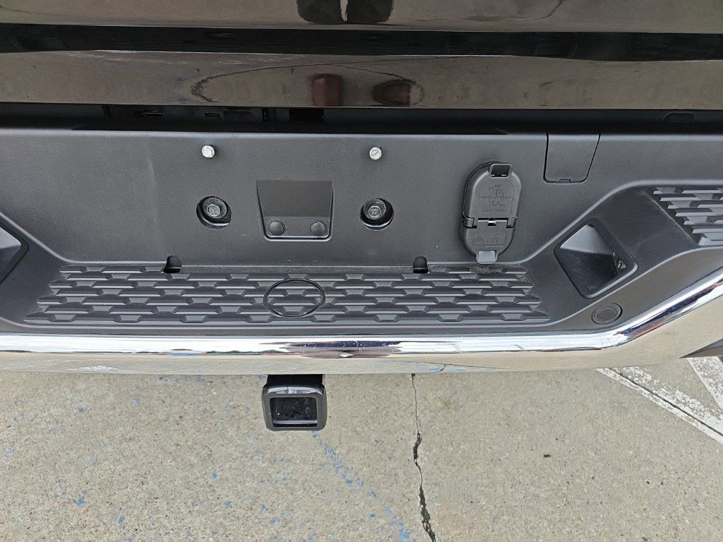 Used 2026 RAM 1500 Big Horn AWD/4WD image 12