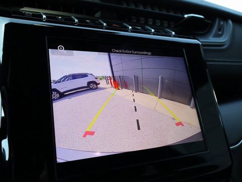 New 2025 Jeep Grand Cherokee Laredo X w/ Luxury Tech Group I image 35