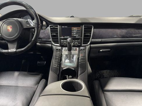 Used 2014 Porsche Panamera S image 26