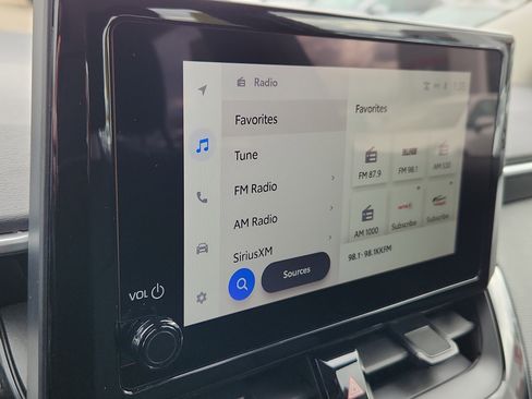 Used 2024 Toyota Corolla LE image 20