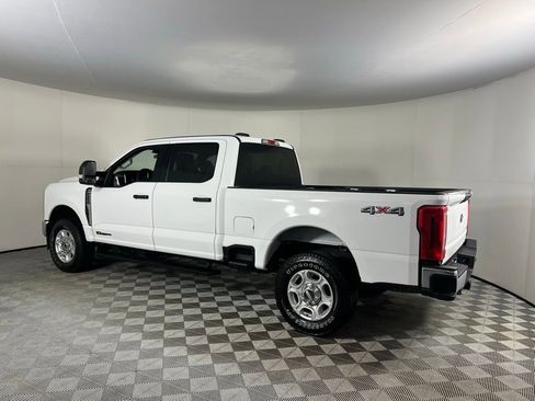 Used 2025 Ford F250 XLT image 9