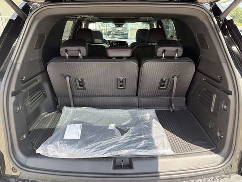 New 2026 Chevrolet Traverse Z71 w/ Enhanced Driving Package AWD/4WD image 26