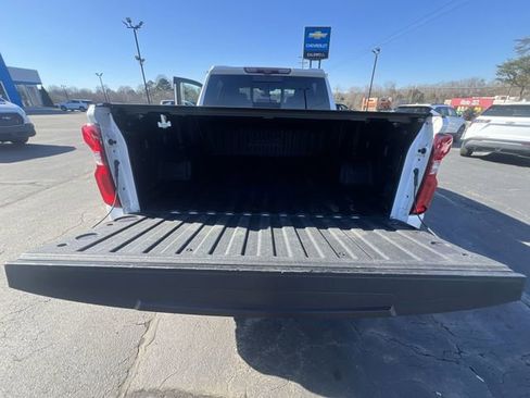 Certified 2021 Chevrolet Silverado 1500 High Country w/ Technology Package image 26