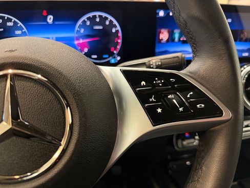 Certified 2026 Mercedes-Benz GLB 250 image 24