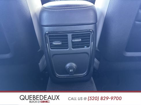 Used 2014 Chrysler 300 Uptown Edition w/ Quick Order Package 22M image 30