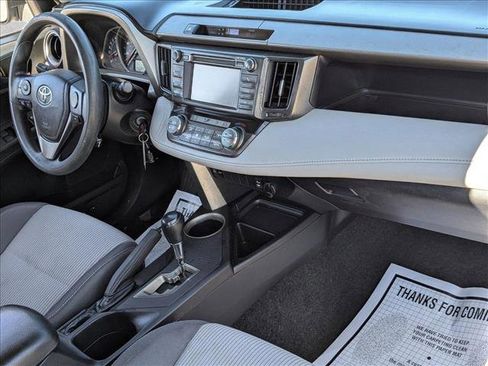 Used 2013 Toyota RAV4 XLE image 18