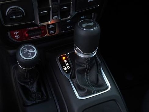 New 2026 Jeep Wrangler Unlimited Rubicon AWD/4WD image 25