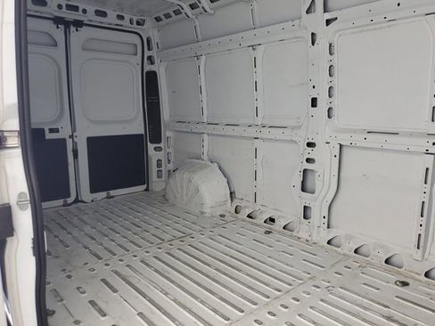 Used 2025 RAM ProMaster 2500 w/ Convenience Group FWD image 11